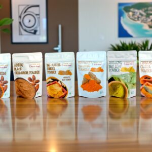 Masala Mundi Combo gift Spices- Wellness & Warmth-Black Cardamom Seeds+Cardamom Powder+Ing Makhir Ginger Powder+ Lakadong Turmeric Powder+ Bay Leaf Powder +Cinnamon Powder 50g Each (6 Pack)